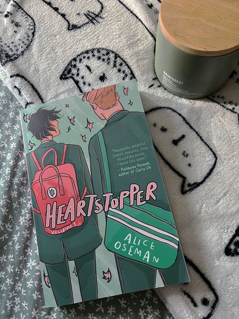 heartstopper volume 1 paperback book by alice oseman on green and white blanket with candle Friends Boys, Alice Oseman, Cozy Reading Corners, Rainbow Rowell, Friendship Love, Boy Meets, Netflix Streaming, Reading Corner, Cozy Reading