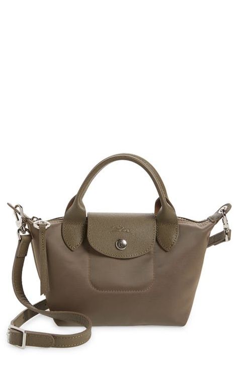 Longchamp Bag Outfit, Longchamp Crossbody Bag, Longchamp Small Le Pliage, Crossbody Bag Outfit, Nylon Travel Bag, Fall Winter Shoes, Longchamp Bag, Favorite Handbags, Leather Coin Purse