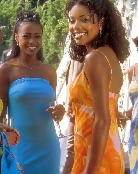 Cute 90s Hairstyles, Hairstyles Retro, Tamala Jones, Black 90s Fashion, Retro Looks, Dalian, Gabrielle Union, Black Femininity, 90s Hairstyles