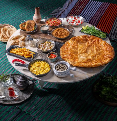 Food Waste Campaign, Egyptian Breakfast, Western Breakfast, Breakfast Around The World, Breakfast Table Setting, Breakfast Photography, Breakfast Platter, Foodie Art, Egyptian Food