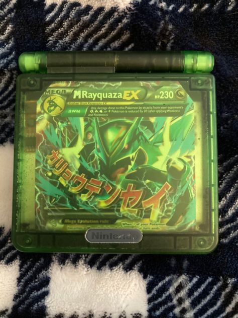 Mega Rayquaza, Gameboy Pokemon, Pokemon Emerald, Gameboy Advance Sp, Retro Games Console, Games Console, Custom Pc, Gaming Tech, Retro Games