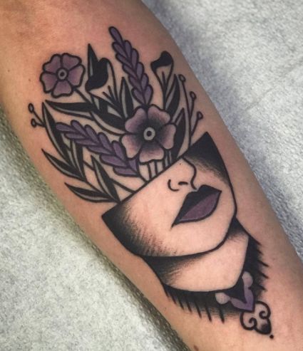 Nike Tattoo, Traditional Tattoo Flowers, Traditional Style Tattoo, Traditional Tattoo Sleeve, Muster Tattoos, Fu Dog, Purple Lady, Tattoos Geometric, Disney Tattoo