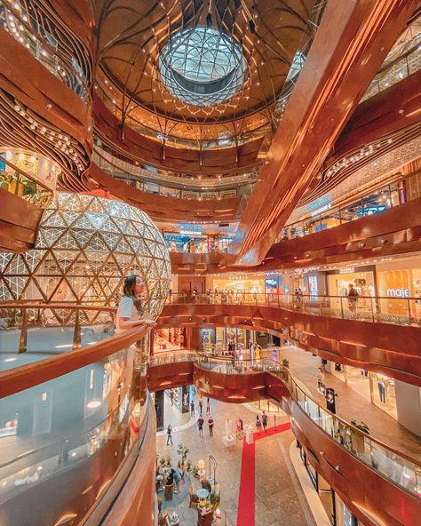 K11 Musea Mall📍Hong Kong 🇭🇰 (Tsim Sha Tsui) Tsim Sha Tsui Hong Kong, Macau Photography, Tsim Sha Tsui, Mc Escher, Hangzhou, Shopping Center, Macau, Shopping Mall, Photography Ideas