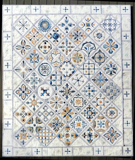 Challenging Quilt Patterns, Intricate Quilt Patterns, Beautiful Quilts Inspiration, Tile Quilt, Blue Quilt Patterns, Sky Quilt, History Of Quilting, Dear Jane Quilt, Tiled Quilt