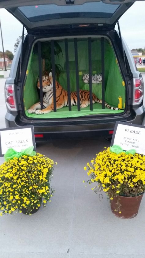 Trunk or Treat at OGS 2016 Safari Themed Trunk Or Treat, Turtle Trunk Or Treat, Hunter Trunk Or Treat Ideas, Pick Up Trunk Or Treat Ideas, Trunk Or Treat Animal Theme, Animal Trunk Or Treat Ideas, Trunk Or Treat Zoo Theme, Lion King Trunk Or Treat Ideas, Trunks For Trunk Or Treat