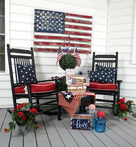 Trees n Trends blog - patriotic front porch deco ideas - Fourth 4th of July Independence Day Memorial Day Labor Day Presidents Day Armed Forces Day Flag Day Farmhouse Front Porches Decorations, Patriotic Front Porch, Trees And Trends, Patriotic Porch, Retail Ideas, Summer Porch Decor, Living Colors, Porch Sitting, Summer Front Porches