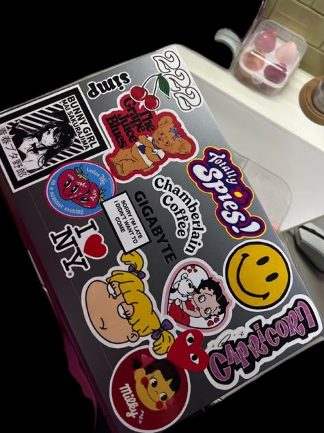 Macbook Case Stickers, Snowboard Wall, Laptop Case Stickers, Cartoon Graffiti, Laptop Decoration, Cute Laptop Stickers, Graffiti Stickers, Computer Sticker, Collage Phone Case