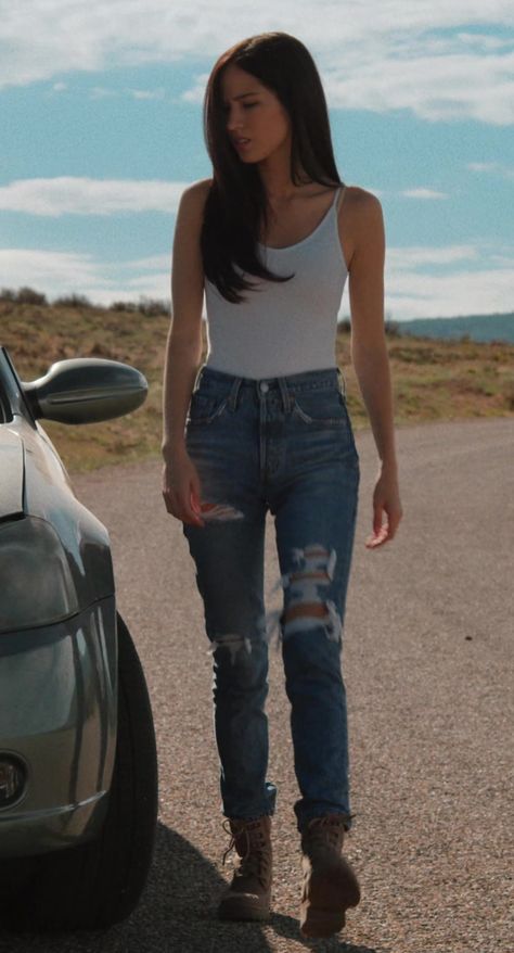 Blue Distressed Skinny Jeans of Kelsey Asbille as Monica Long Dutton in Yellowstone Monica Long Yellowstone Outfits, Monica Dutton Yellowstone Outfits, Monica Long Yellowstone, Kelsey Chow Aesthetic, Beth Yellowstone Outfits, Monica Dutton Outfits, Kelsey Asbille Yellowstone, Monica Yellowstone, Beth Dutton Yellowstone Outfits