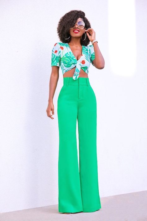 Print Tie Front Crop Top + High Waist Wide Leg Pants Style Pantry, Sailor Pants, High Waist Wide Leg Pants, Front Crop Top, Looks Chic, Spring Summer Outfits, Outfits Casuales, Dolman Sleeve, Look Fashion