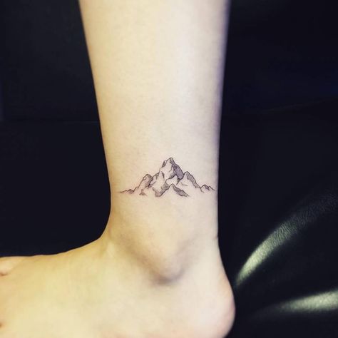 Mountain range tattoo on the left ankle. Ankle Tattoo Men, Small Mountain Tattoo, Mountain Range Tattoo, Mountain Tattoos, Ankle Tat, Tattoo Design Hand, Ankle Tattoo Designs, Ankle Tattoos For Women, Anklet Tattoos