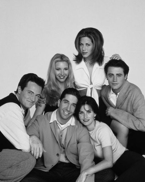 Friends Season 1, Friends Best Moments, Friends Scenes, Friends Poster, Friends Cast, Friends Tv Series, Friends Season, Friends 2, Monica Geller