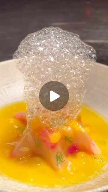 Gronda on Instagram: "Citrus Cloud ☁️ Get the Recipe on @gronda

Get the link in the bio.

Thanks to molecular gastronomy, foams have made an appearance throughout the menu. Their delicate flavor and texture add a sense of subtlety, leaving diners wanting more.

At the risk of being overused, Chef @enesbahcivan demonstrates that altering the core properties of foam can create a more interactive experience for guests.

#Foam #Helium #Chef #MolecularGastronomy #FineDining #TastingMenu #Gronda" Molecular Gastronomy Dessert, Molecular Gastronomy Plating, Molecular Gastronomy Recipes, Interactive Experience, Wanting More, Molecular Gastronomy, Tasting Menu, The Menu, Fine Dining