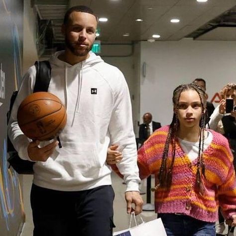 Riley Curry Now, Steph Curry Daughter, Ryan Curry, Riley Curry, The Curry Family, Ayesha Curry, Celebrity Families, All In The Family, Heath Ledger