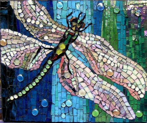 Mosaic Dragonflies, Birdbath Ideas, Mosaic Dragonfly, Dragonfly Mosaic, Mosaic Butterfly, Dragonfly Artwork, Pink Mosaic, Garden Mosaics, Tile Artwork