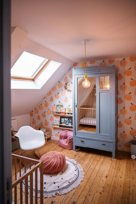 Kids Rooms Inspo, Toddler Girl Room, Kids Bedroom Inspiration, Nursery Room Design, Nursery Room Inspiration, Kids Room Inspiration, Attic Bedroom, Big Girl Rooms, Baby Bedroom