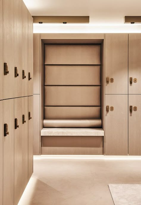 The Holy Grail - Eric Kuster Pool Changing Room, Spa Luxe, Locker Designs, Restroom Design, Gym Lockers, Spa Gym, Gym Interior, Wellness Studio, Spa Interior