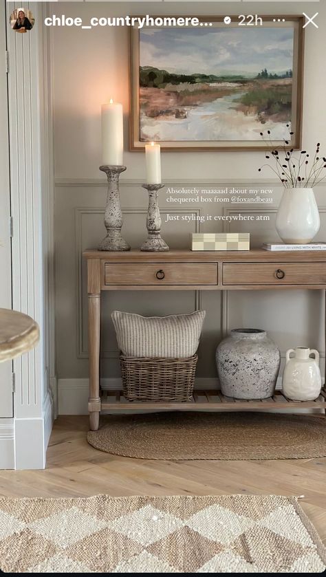 Console Table Hallway Farmhouse, Country Style Hallway, Entrance Hall Ideas Rustic, Country Hallway Table, Hallway Console Table Ideas, Hallway Console Table With Baskets, Hall Ways Ideas Entrance, How To Decorate A Hallway, Barn Wood Hallway Table