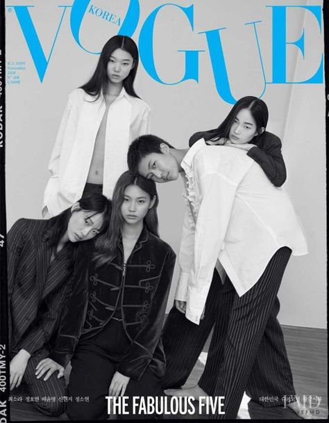 Cover of Vogue Korea with So Ra ChoiHyun Ji ShinHoYeon JungYoon Young BaeSo Hyun Jung, November 2018 (ID:57392)| Magazines | The FMD #lovefmd Sora Choi, Sasha Pivovarova, Issue Magazine, Jon Kortajarena, Group Poses, Isabeli Fontana, Florence Welch, New Readers, Vogue Covers