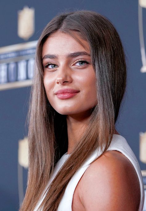 Taylor Hill Taylor Hill Style, Inka Williams, Taylor Marie Hill, Taylor Hill, Img Models, Victoria Secret Fashion, 인물 사진, Beauty Face, Girl Face