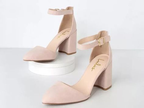 lulus nude mother of the groom pointed toe shoes with ankle straps Light Pink Shoes, Closed Toe Heels, Groom Shoes, Girly Shoes, Valentino Rockstud, Prom Shoes, Fashion Heels, Nude Heels, Pink Shoes