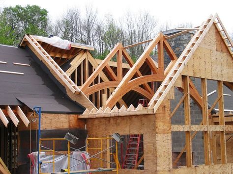 Truss Design, Timber Frame Joinery, Timber Truss, Oak Framed Buildings, Timber Frame Building, Timber Frame House, Framing Construction, Timber Architecture, Timber Frame Construction