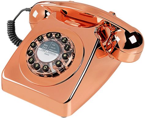 Classic Telephones - 746 Classic Telephone - Copper Gold Office Desk, British Home Decor, Copper Home Accessories, Gold Desk Accessories, Telephone Retro, Telephone Vintage, طابع بريدي, Gold Office, Pick Up The Phone