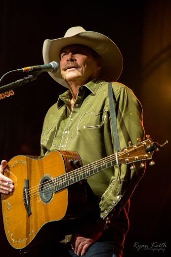 Allan Jackson, Alan Jackson Music, Country Love Songs, Singer Song, Alan Jackson, Jackson Family, Jackson 5, Country Music Artists, Jacksonville Florida