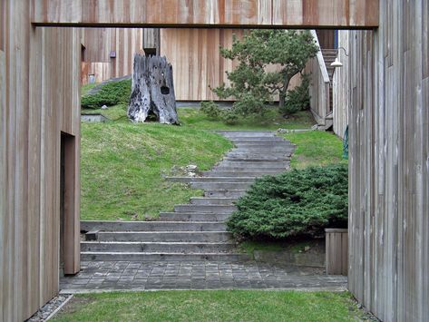 Sea Ranch Lawrence Halprin :: Photo by Charles Birnbaum :: 2008 :: The Cultural Landscape Foundation Lawrence Halprin, Sheep Ranch, The Sea Ranch, Sonoma Coast, Sea Ranch, Garden Stairs, Yosemite Falls, Ocean Sounds, California Coastal