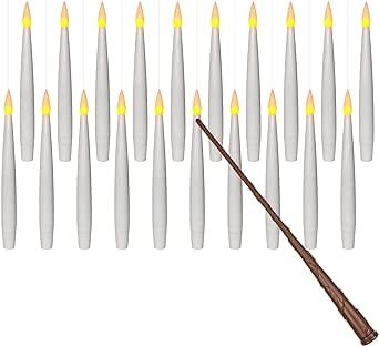 Decoracion Harry Potter, Electric Window Candles, Window Candle, Floating Led Candles, Led Taper Candles, Candle Picture, Halloween Birthday Party, Window Candles, Wedding Halloween