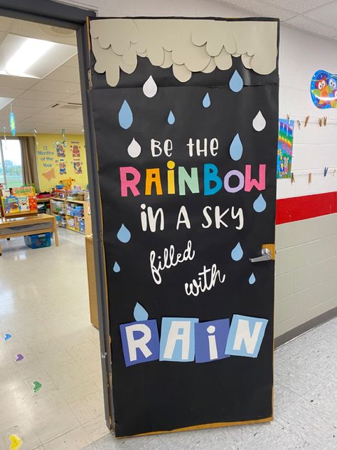 Easy Door Decorations Classroom Simple, Weather Bulletin Board, Class Door Decorations, Infant Room, Pre Primary, Class Door, School Door Decorations, Classroom Doors, Weather Theme