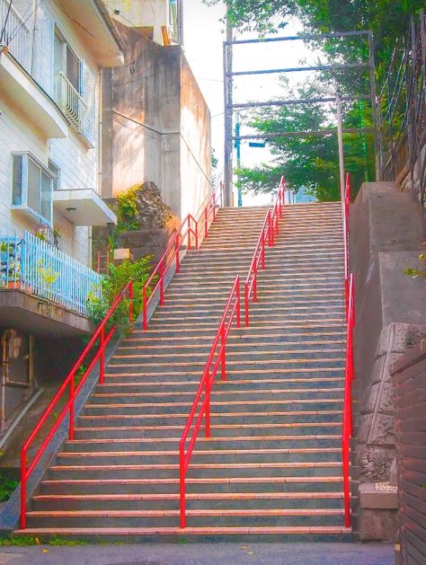 Stairs Background, Taki Tachibana, Unreal Places, Mitsuha Miyamizu, Dream Places To Go, Japan Vibes, Anime Real Life, Day Trips From Tokyo, Japan Picture