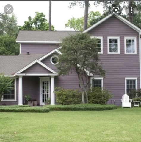 Purple Grey House Exterior, Lavender Home Exterior, Purple Siding Exterior, Dusty Purple House Exterior, Purple Gray House Exterior, Light Purple House Exterior, Lilac House Exterior, Mauve House Exterior, Purple Exterior House