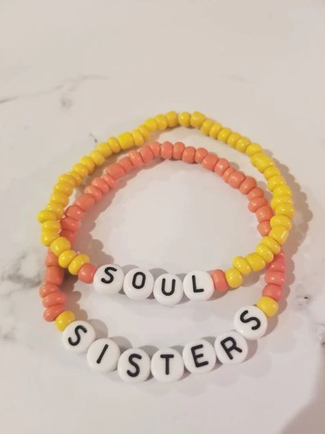 Bracelets Bff, Rave Bracelets, Letter Bead Bracelets, Pony Bead Bracelets, Cute Friendship Bracelets, Bff Bracelets, Best Friend Bracelets, Friendship Bracelets With Beads, Friendship Bracelets Designs