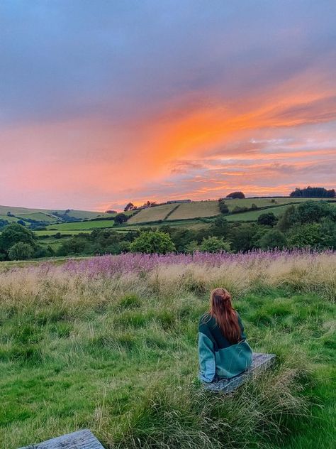 British Summer Aesthetic, British Countryside Aesthetic, Summer Holiday Aesthetic, English Countryside Aesthetic, Summer In England, British Holidays, Summer Checklist, Camping Uk, England Aesthetic