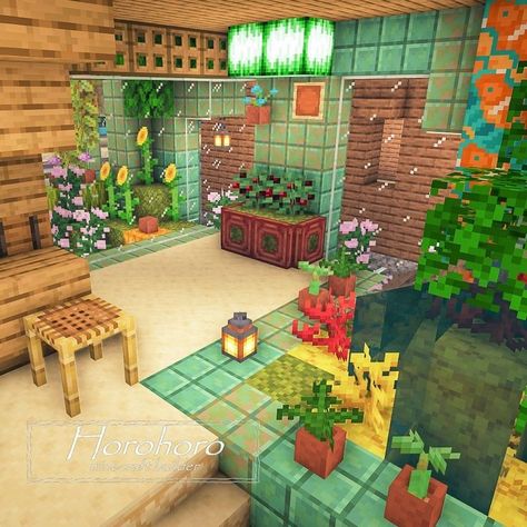 Minecraft Beach House Decor, Minecraft Bedroom Ideas Cottagecore, Plant Room Minecraft, Minecraft Atrium, Hippie Minecraft House, Minecraft Indoor Garden, Map Room Minecraft, Minecraft Prismarine Builds, Minecraft Map Room