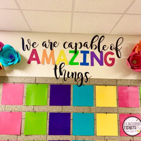 First Grade Decorations Classroom Decor, Hallway Displays Elementary, Colorful Bulletin Boards Classroom Decor, Colourful Classroom Ideas, Art Themed Classroom, Classroom Work Display, Hallway Classroom Display, Bright Colored Classroom Theme, Bright Colored Classroom