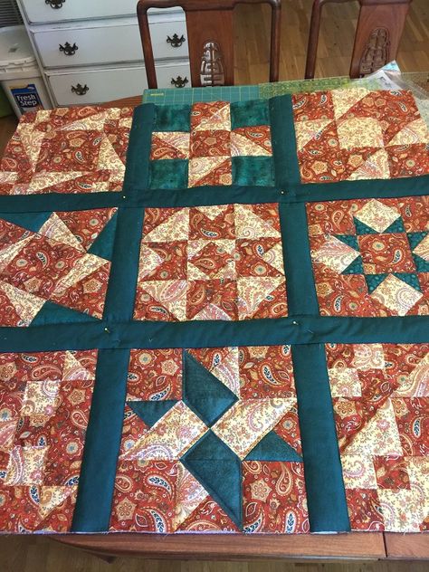 Quilt As You Go Sashing Tutorial, Quilt As You Go Sashing, Quilt As You Go With Sashing Tutorial, Quilt As You Go With Wide Sashing, Qayg With Sashing, Quilt As You Go With Sashing, Qayg Without Sashing, Sashing Ideas For Quilts, Qayg Patterns