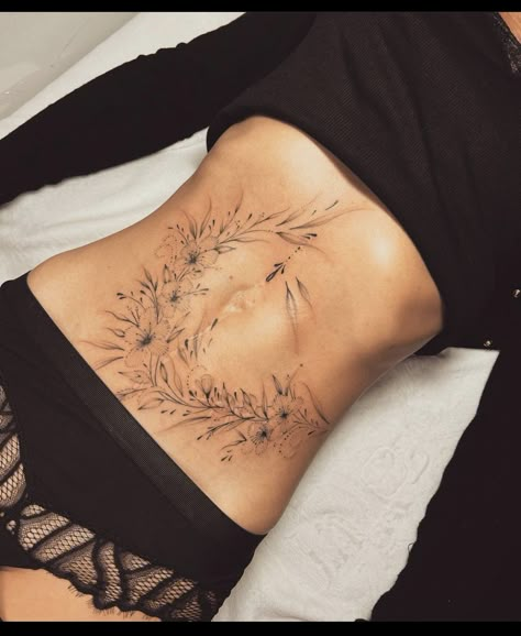 Feminine Stomach Tattoos For Women, Tattoo Cover Scar Belly, Stomach Tattoo Flowers, Ab Tattoos For Women, Tummy Tattoos For Women, Flower Stomach Tattoos, Cute Belly Tattoos, Feminine Stomach Tattoos, Belly Tattoo Ideas