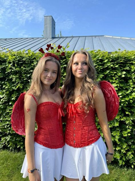 Cupid Angel Costume, Cupid Duo Costumes, Valentines Halloween Costume, Cupids Halloween Costume, Cupid Outfit Ideas, Cupid Outfit Costumes, Halloween Costumes Cupid, Cupid Costume Ideas, Cupid Outfit