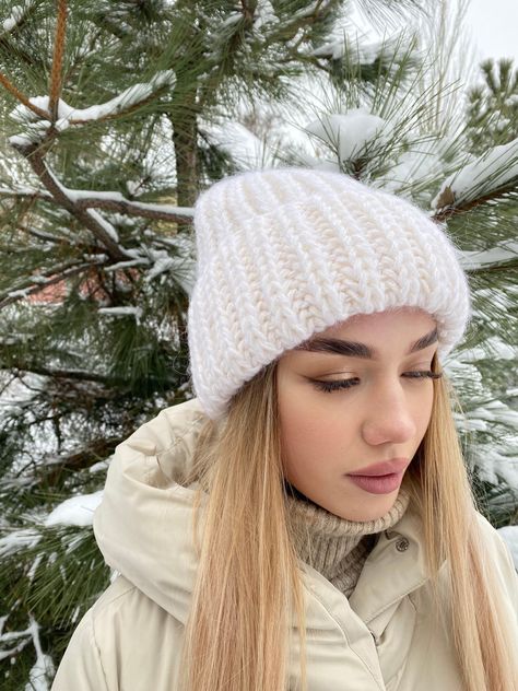 Winter hat hairstyles