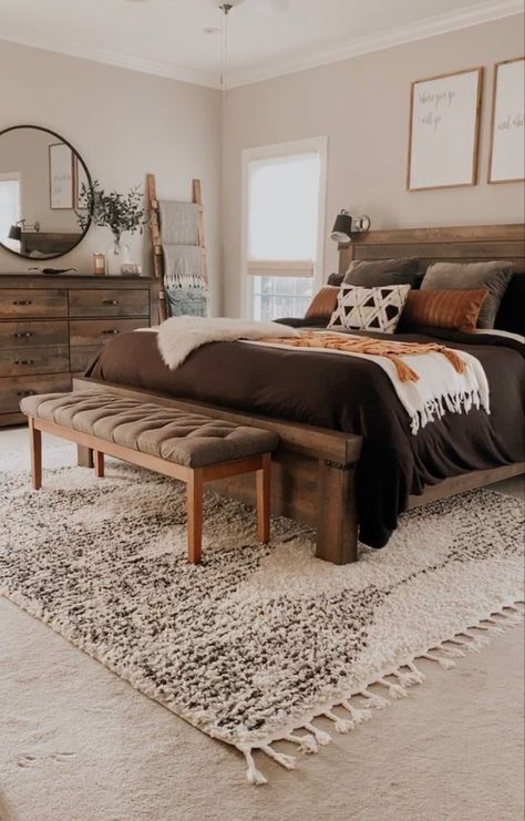 Natural Bedrooms Earth, Natural Bedroom Decor Earth Tones Boho, Master Bedrooms Dark Bedding, Neutral Bedroom Earth Tones, Nature Tones Bedroom, Neutral Toned Bedroom, Neutral Dark Bedroom, Earth Tone Bedroom Modern, Natural Bedroom Decor Earth Tones Cozy