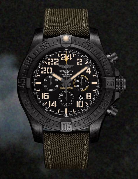 Smart Inventions, Breitling Avenger, Army Watches, Breitling Watches, Big Watches, Pilot Watch, Mens Watches Black, Classic Watches, Luxury Watches For Men