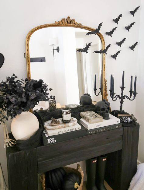 Whimsigoth Interior, Witch Table Decor, Halloween Entry Table, Witch Hat Decor, Sam Halloween, Halloween Entryway, Witches Night, Neutral Halloween, Chic Halloween Decor