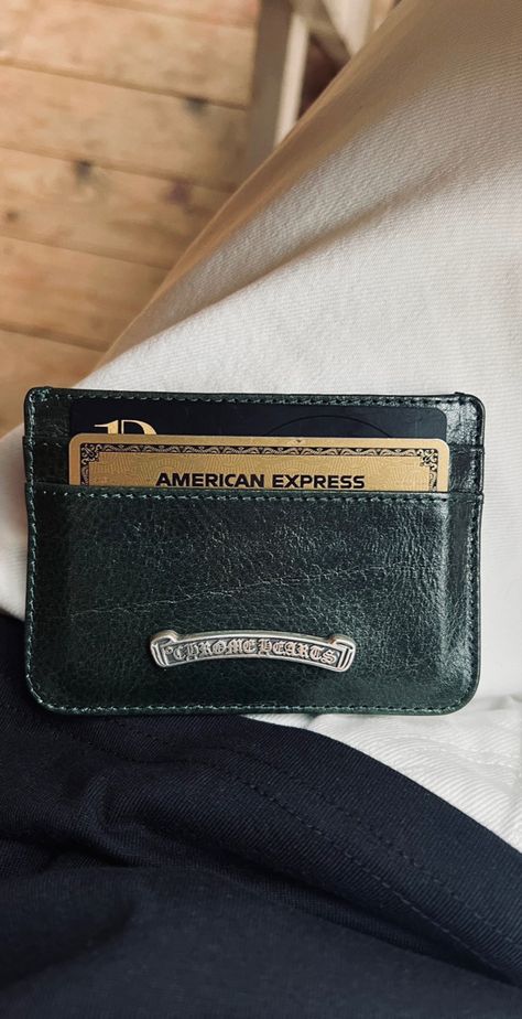 ig : @rafialjidannn American Express Card Aesthetic, Everyday Bag Essentials, Gentleman Aesthetic, American Express Card, Hipster Wallpaper, Shoes Outfit Fashion, Dope Outfits For Guys, Street Style Outfits Men, What In My Bag