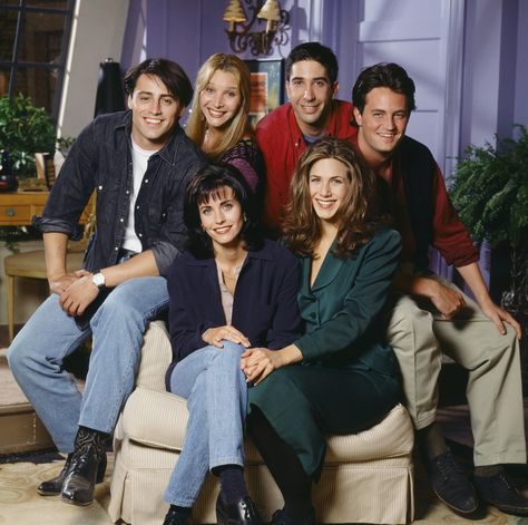 Two questions: why is Joey dressed like a cowboy and Rachel like my mom going to a wedding? •pinterest // @ninabubblygum • Friends 1994, Friends Season 1, Friends Trivia, Friends Reunion, Matt Leblanc, David Schwimmer, Ross Geller, Friends Cast, Joey Tribbiani