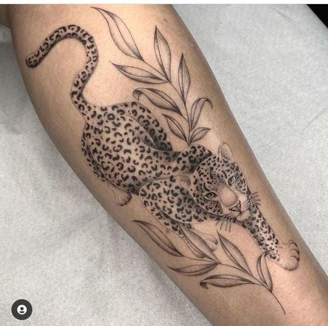 Cheetah Tattoos, Xoil Tattoo, Cheetah Tattoo, Fierce Tattoo, Jaguar Tattoo, Leopard Tattoos, Back Of Shoulder Tattoo, Modern Tattoos, Tattoo Feminina