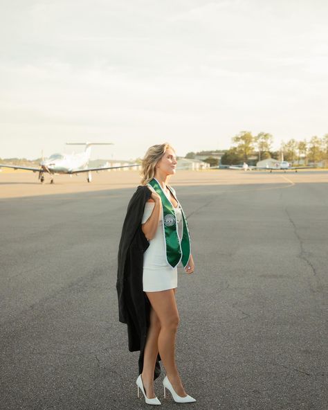 Senior pics at the airfield 🤩 #aviation Airport Senior Pictures, Chantel Jefferies, Flawless Skin Makeup, Eryn Krouse, Pia Muehlenbeck, Catherine Paiz, Grad Pic, Graduation 2024, Olivia Culpo