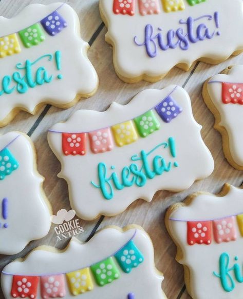 Mexican Cookies, Mexican Birthday Parties, Fiesta Birthday Party, Mexican Birthday, Fiesta Theme, Fiesta Birthday, Pretty Cookies, Creative Cookies, Cookie Inspiration