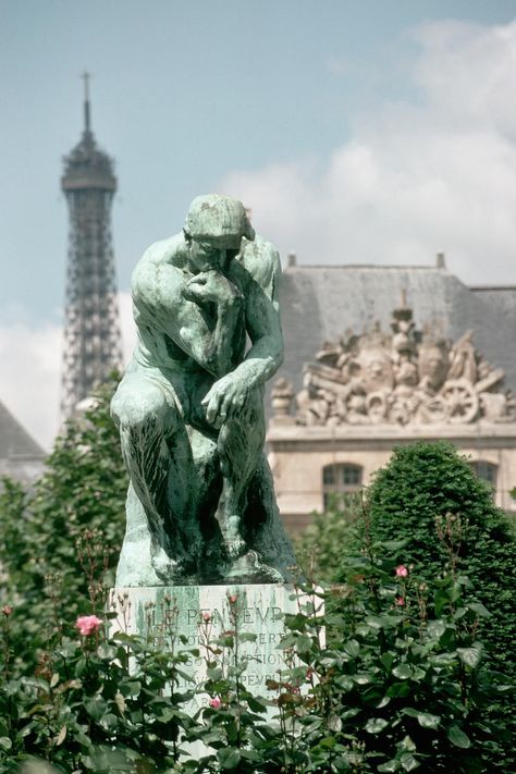 7 gardens and parks in and around Paris to discover this weekend | Vogue Paris French Esthetics, Rodin Museum Paris, Tropical Greenhouses, Rodin Sculpture, Rodin Museum, Paris Vogue, Versailles Garden, Outside Activities, Auguste Rodin