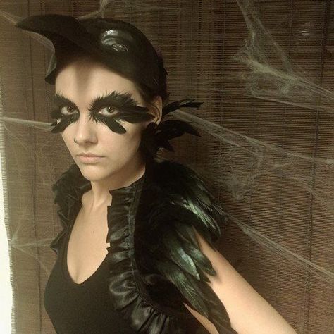 Raven Bird Halloween Costume, Blackbird Costume, Black Raven Costume, Magpie Costume, Raven Bird Costume, Crow Halloween Costume, Crow Makeup, Raven Makeup, Costume Homemade